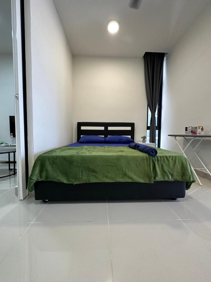 Sea View The Shore Luxury Newly Renovated Homestay Kota Kinabalu Exterior foto